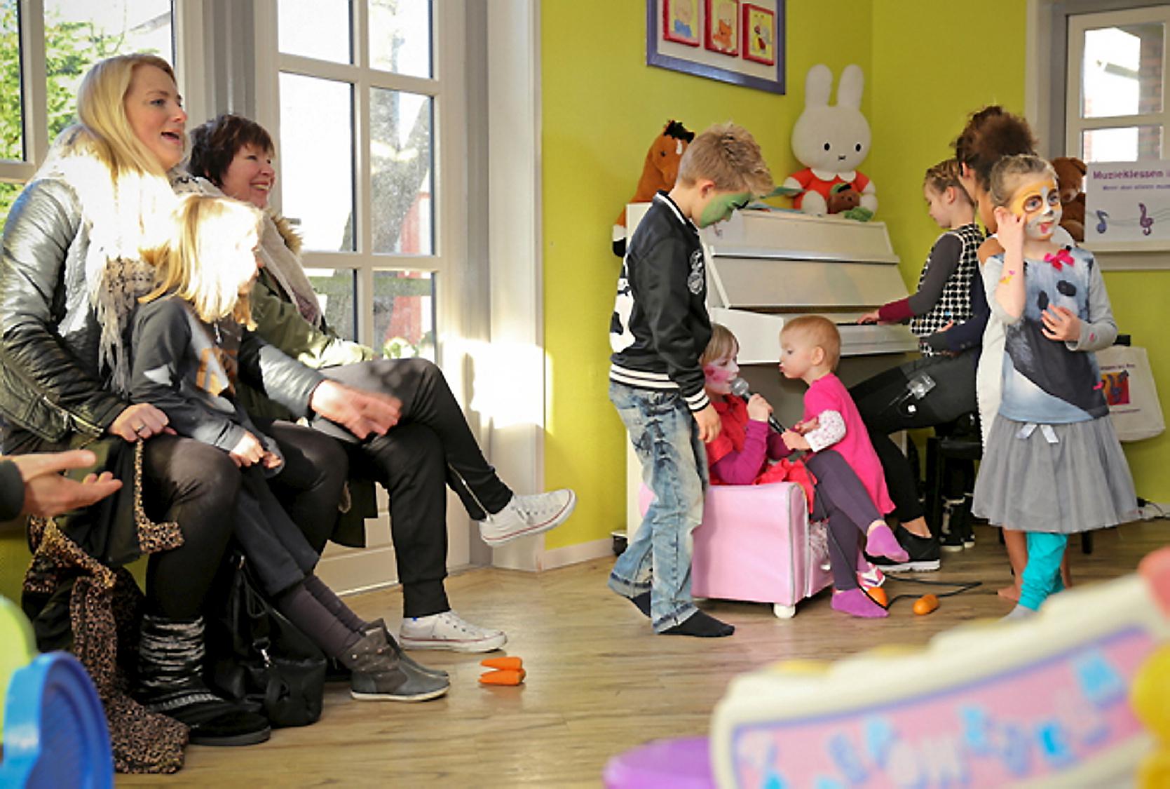 Basisschool en kinderopvang in Oosterend gaan vanaf het nieuwe jaar samen. ’De lijntjes worden nog k